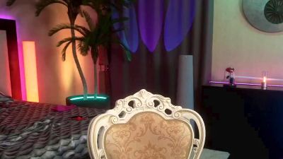 KrisWolles live cam on Cam4