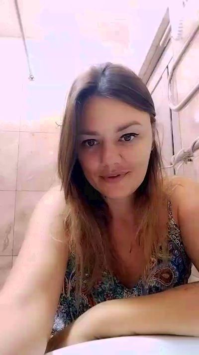 Kriss_Sexxi live cam on Cam4