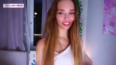 KrissyAkerson live cam on Cam4