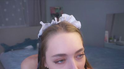 KrissyAkerson live cam on Cam4