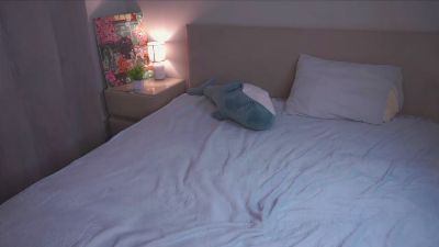 KrissyAkerson live cam on Cam4