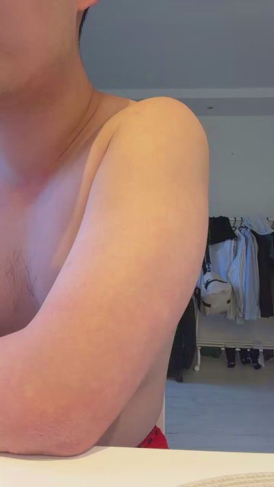 Krist_wg live cam on Cam4