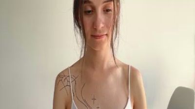 KristaEspino live cam on Cam4
