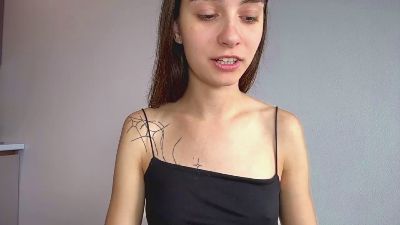 KristaEspino live cam on Cam4