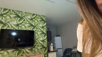 KristalUllman live cam on Cam4