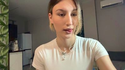 KristalUllman live cam on Cam4