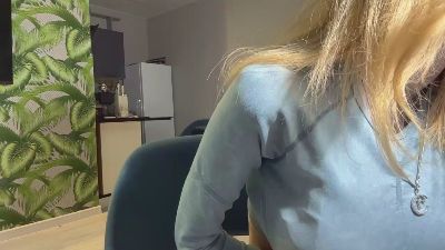 KristalUllman live cam on Cam4