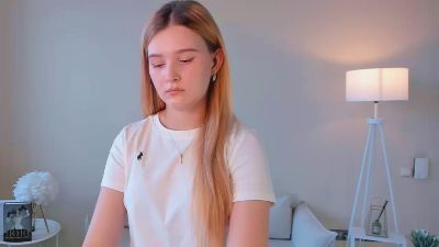 KristanRaupach live cam on Cam4