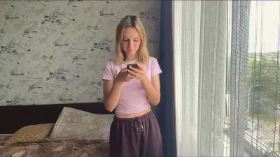 KristeenTippit live cam on Cam4