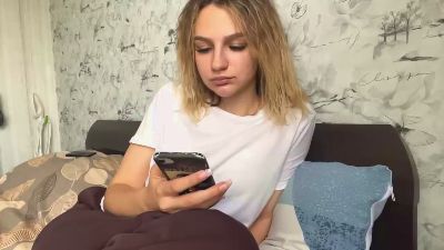 KristeenTippit live cam on Cam4
