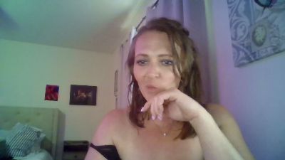 Kristel_422 live cam on Cam4