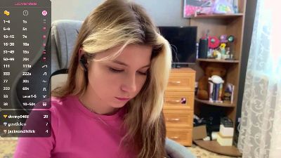 KristenHorwood live cam on Cam4