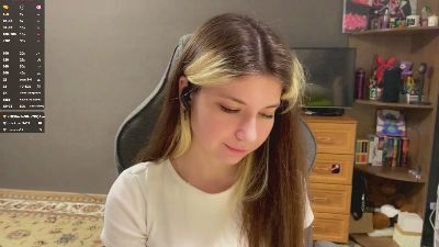 KristenHorwood live cam on Cam4