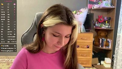 KristenHorwood live cam on Cam4