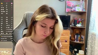 KristenHorwood live cam on Cam4