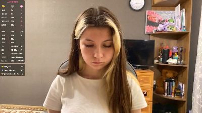 KristenHorwood live cam on Cam4