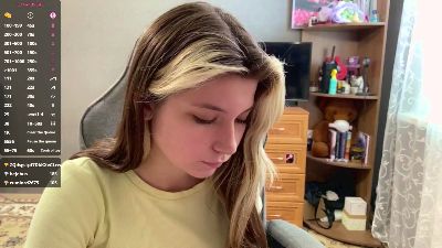 KristenHorwood live cam on Cam4