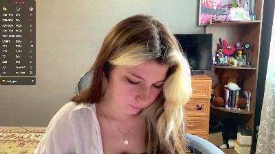 KristenHorwood live cam on Cam4