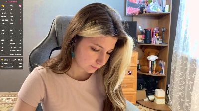 KristenHorwood live cam on Cam4
