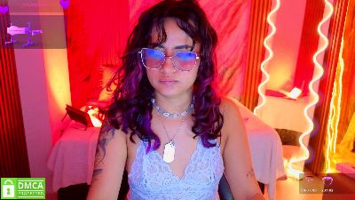 Kristen_tay live cam on Cam4