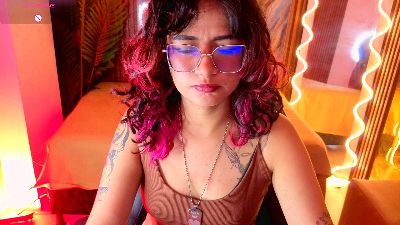 Kristen_tay live cam on Cam4