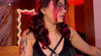Kristen_tay live cam on Cam4