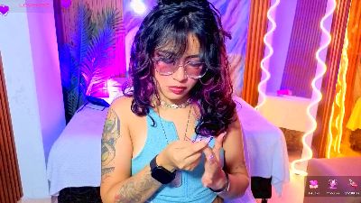 Kristen_tay live cam on Cam4