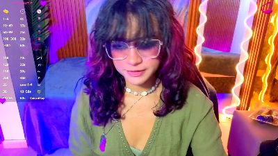 Kristen_tay live cam on Cam4
