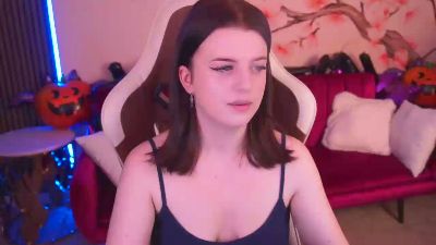 KristiFoxy live cam on Cam4