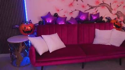 KristiFoxy live cam on Cam4