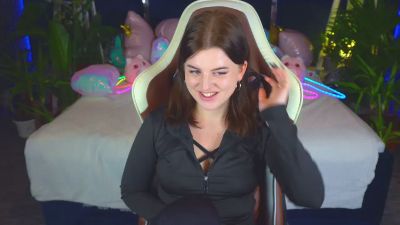 KristiFoxy live cam on Cam4