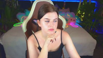KristiFoxy live cam on Cam4