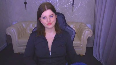 KristiFoxy live cam on Cam4