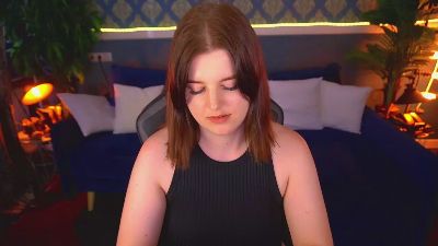 KristiFoxy live cam on Cam4