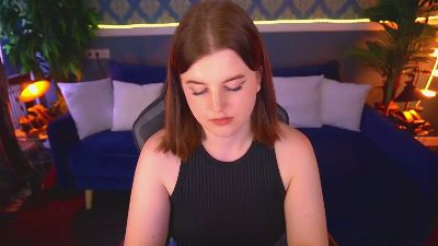 KristiFoxy live cam on Cam4