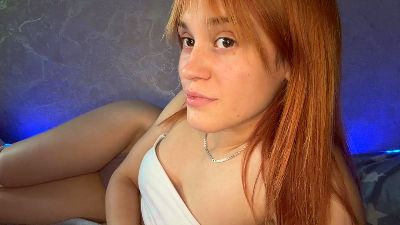 KristineDar live cam on Cam4