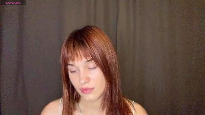 KristineDar live cam on Cam4