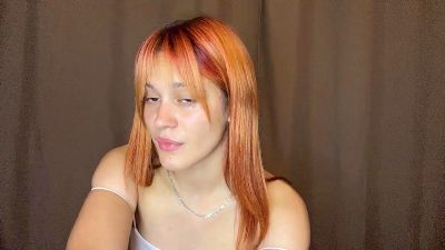 KristineDar live cam on Cam4