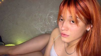 KristineDar live cam on Cam4