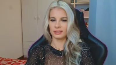 KristineSensual live cam on Cam4