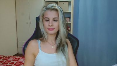 KristineSensual live cam on Cam4