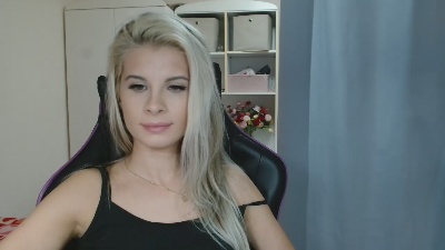 KristineSensual live cam on Cam4