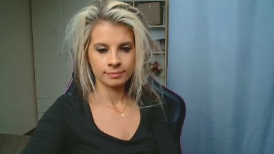 KristineSensual live cam on Cam4
