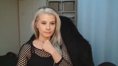 KristineSensual live cam on Cam4