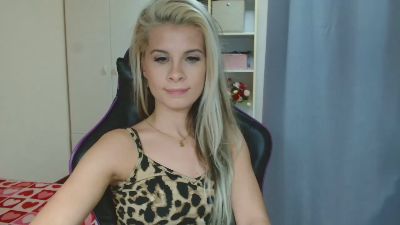 KristineSensual live cam on Cam4