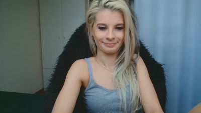 KristineSensual live cam on Cam4