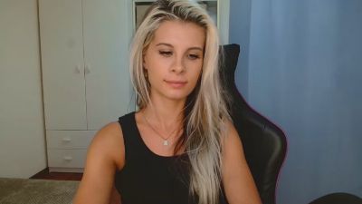 KristineSensual live cam on Cam4