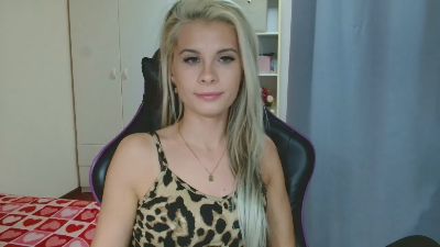KristineSensual live cam on Cam4