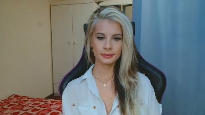 KristineSensual live cam on Cam4