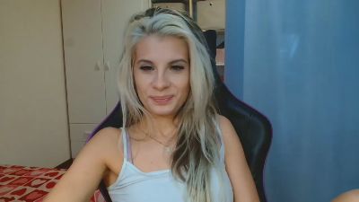 KristineSensual live cam on Cam4